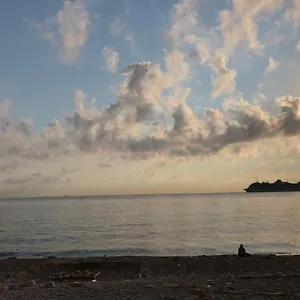 https://il-profumo-del-mare.palermohotels.org