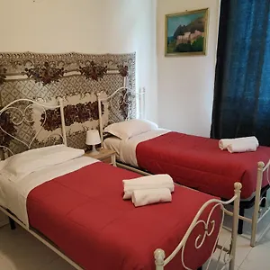 https://venezia-gentile.hotelslidodijesolo.com
